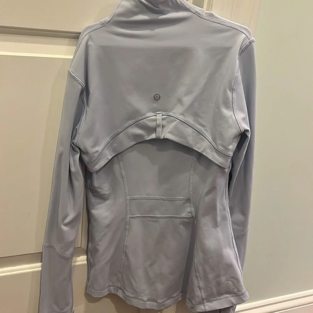 EUC "Pastel Blue" Lululemon Define Jacket Size 4 - Picture 5 of 8